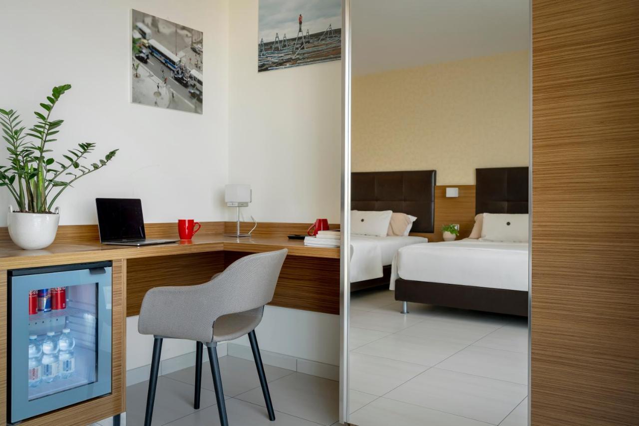 Aqua Hotel Rimini Eksteriør bilde